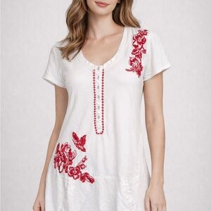 JW Los Angeles White Red Floral Embroidered Asymmetric Women's TopSz XS Bohemian